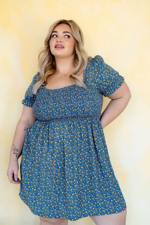 ROSE MATERNITÉ | Robe - COLETTE - Bleu à fleurs jaune