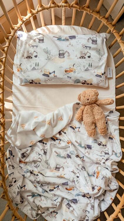 VEILLE SUR TOI | Taie d'Oreiller pour Enfant - Camions