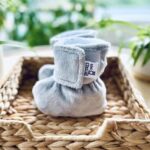 BEBE Ô CHAUD | Pantoufles à Velcro - Gris sans relief (6-9 mois)