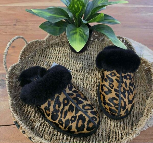 UGG | Pantoufle léopard (gr 6)