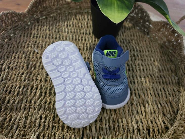 NIKE | Chaussure pour bébé bleu (gr 3)