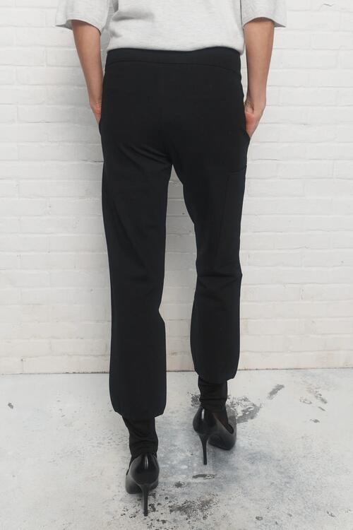 JOELLE COLLECTION | Pantalon noir à coupe semi-ajusté (Xsmall)